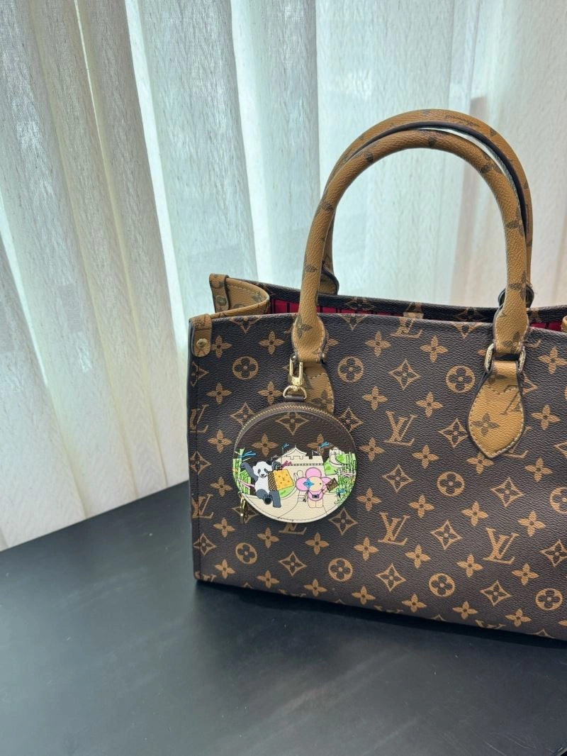 Refined Louis Vuitton Ornaments 269390