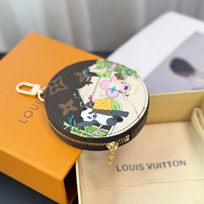 Refined Louis Vuitton Ornaments 269390