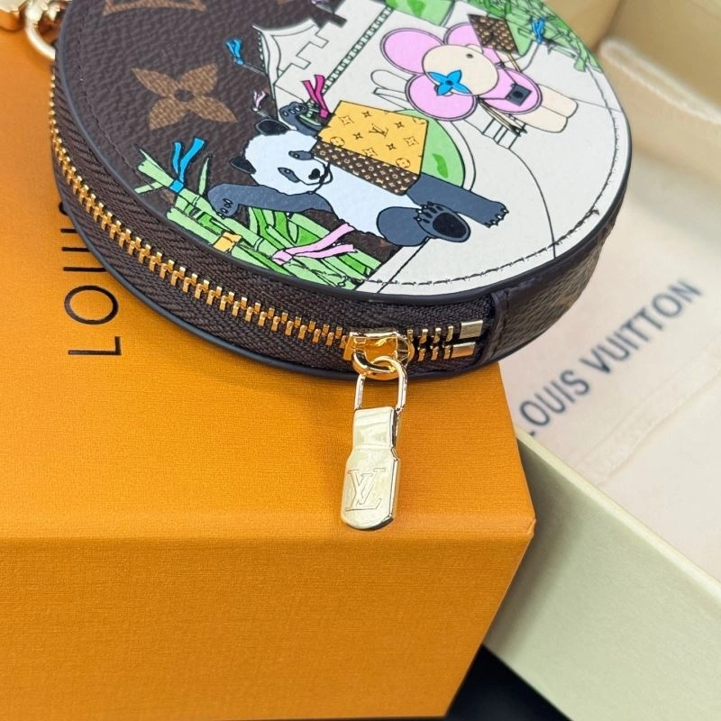 Refined Louis Vuitton Ornaments 269390