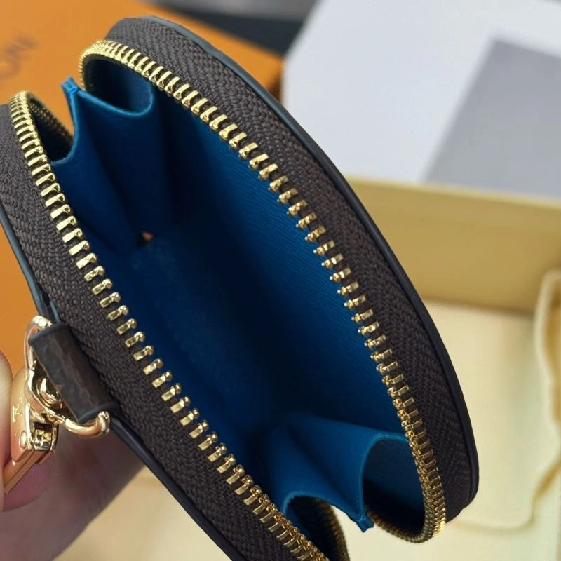 Refined Louis Vuitton Ornaments 269390