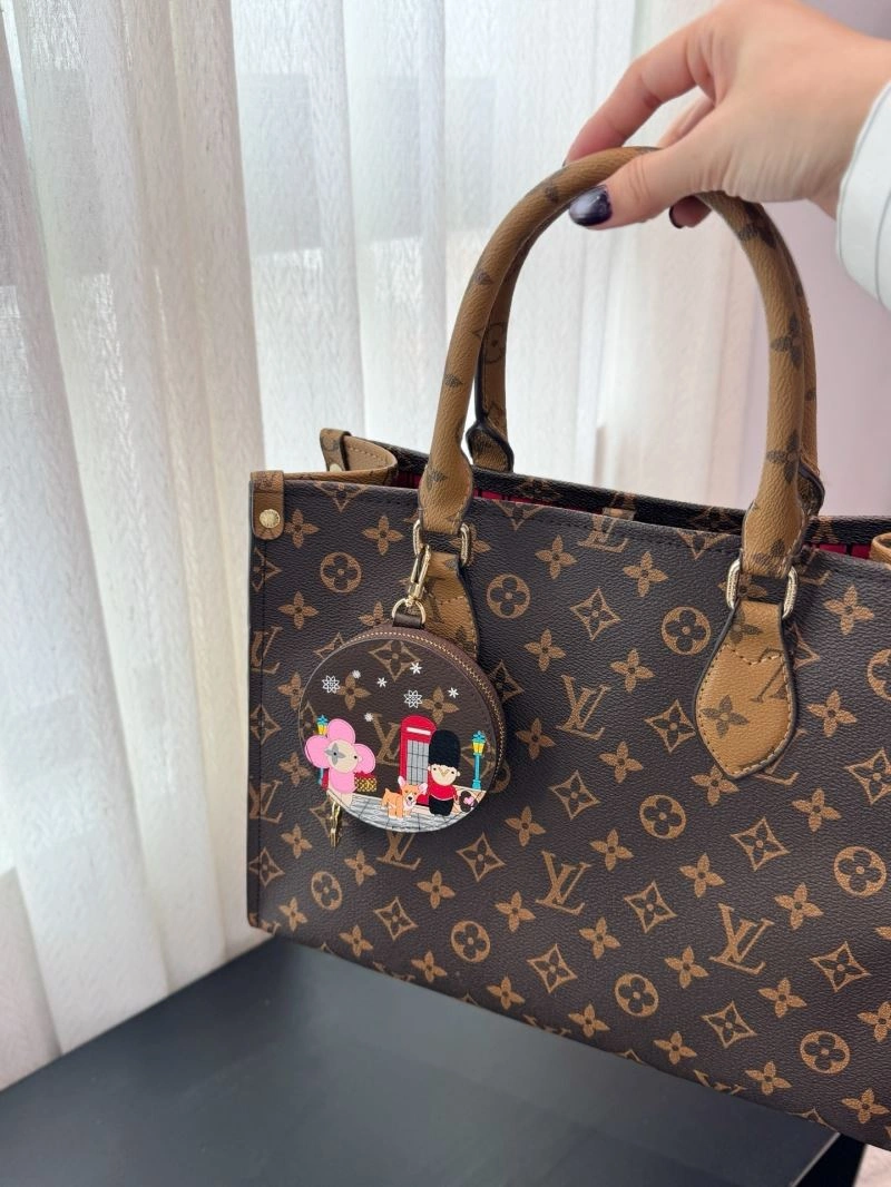 Louis Vuitton Ornaments Contemporary 269369