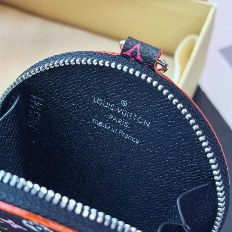 ZeroBulk Louis Vuitton Ornaments 269370