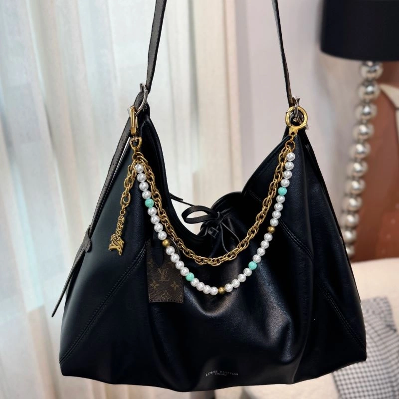 Louis Vuitton Ornaments Seasonal 269386