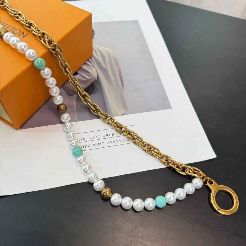 Louis Vuitton Ornaments Seasonal 269386
