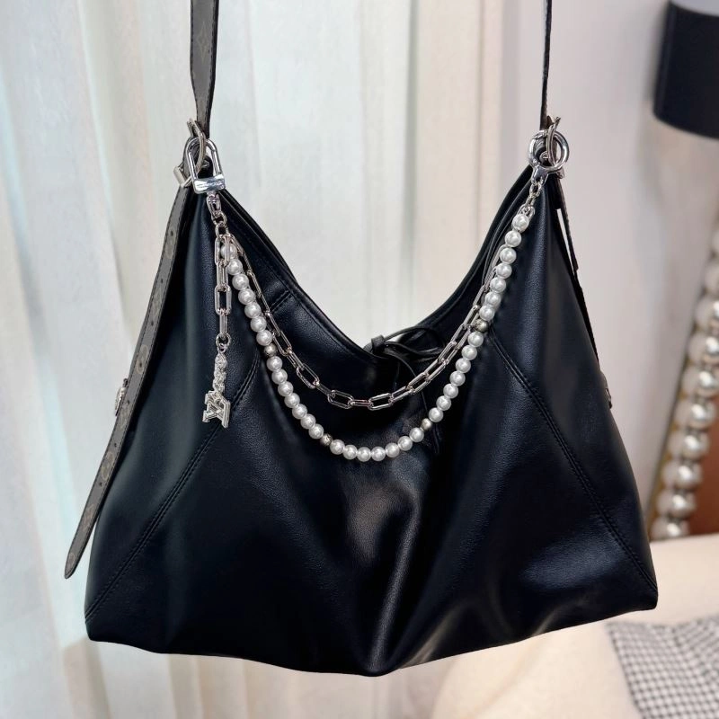 Louis Vuitton Ornaments Lightweight 269372