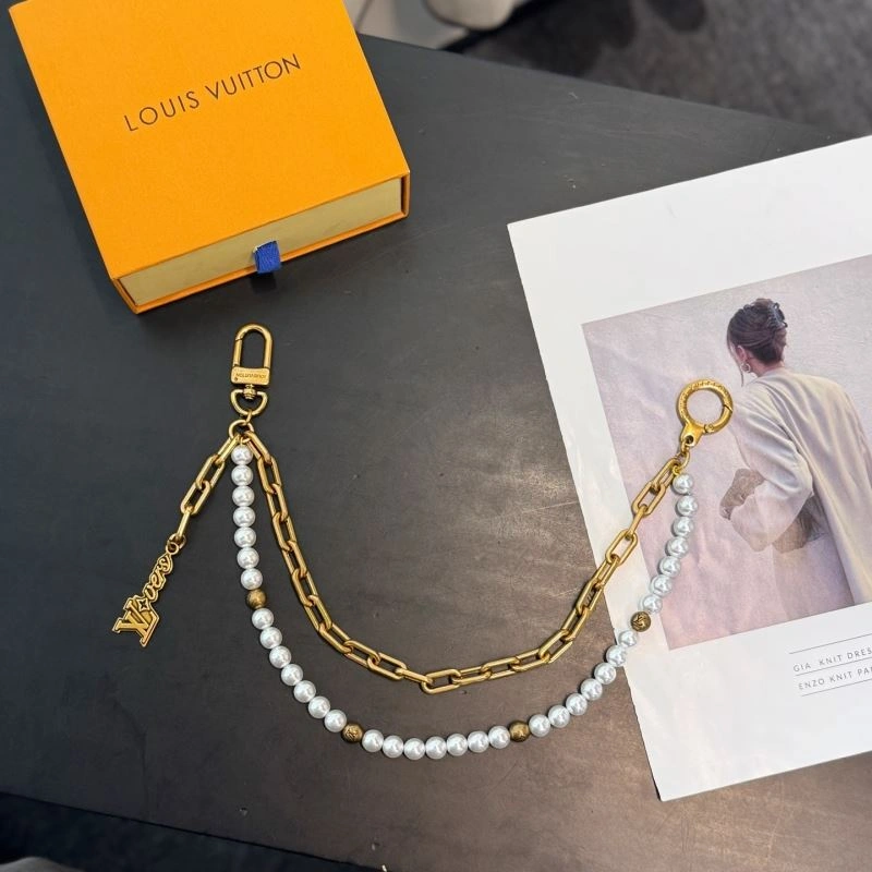 Unisex Louis Vuitton Ornaments 269375