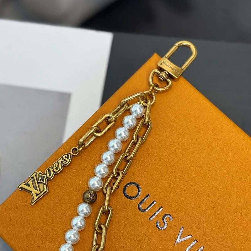 Unisex Louis Vuitton Ornaments 269375