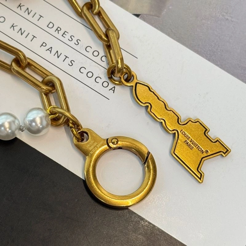 Unisex Louis Vuitton Ornaments 269375