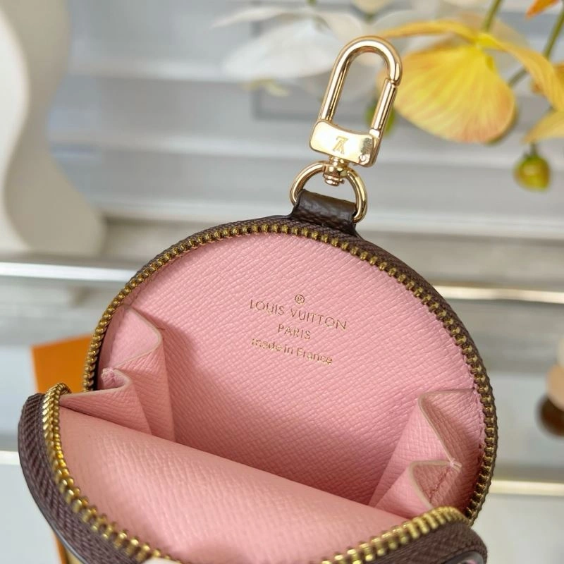 NewStyle Louis Vuitton Ornaments 269354