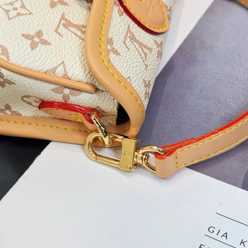 Louis Vuitton Ornaments Contemporary 269350