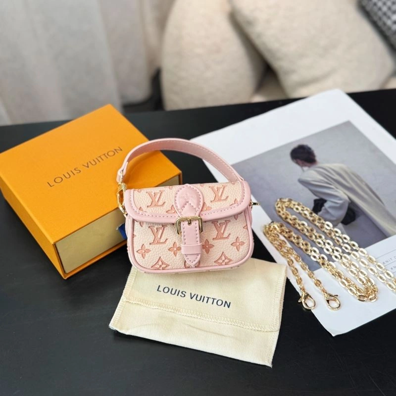 Louis Vuitton Ornaments Colorful 269349