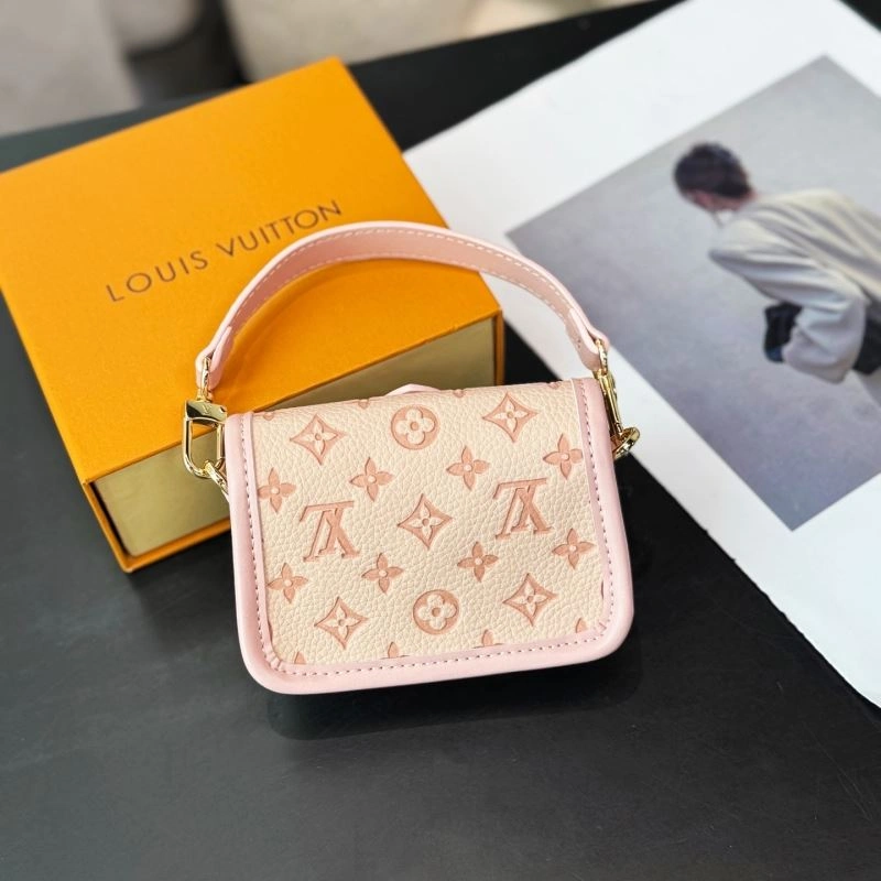 Louis Vuitton Ornaments Colorful 269349