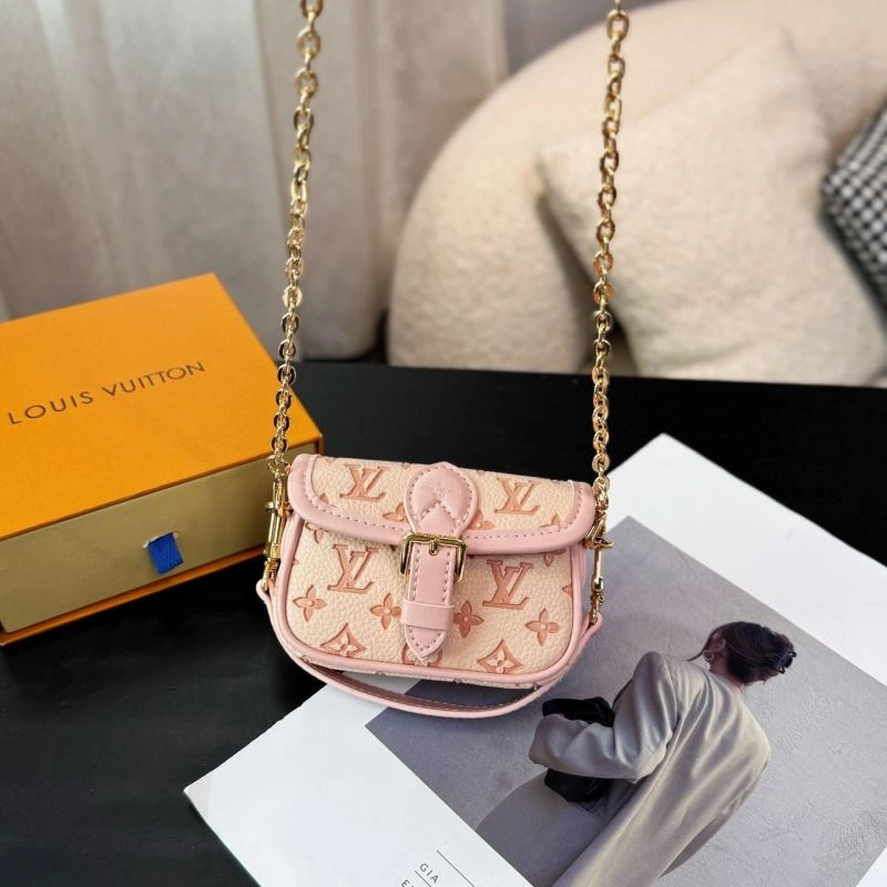 Louis Vuitton Ornaments Colorful 269349