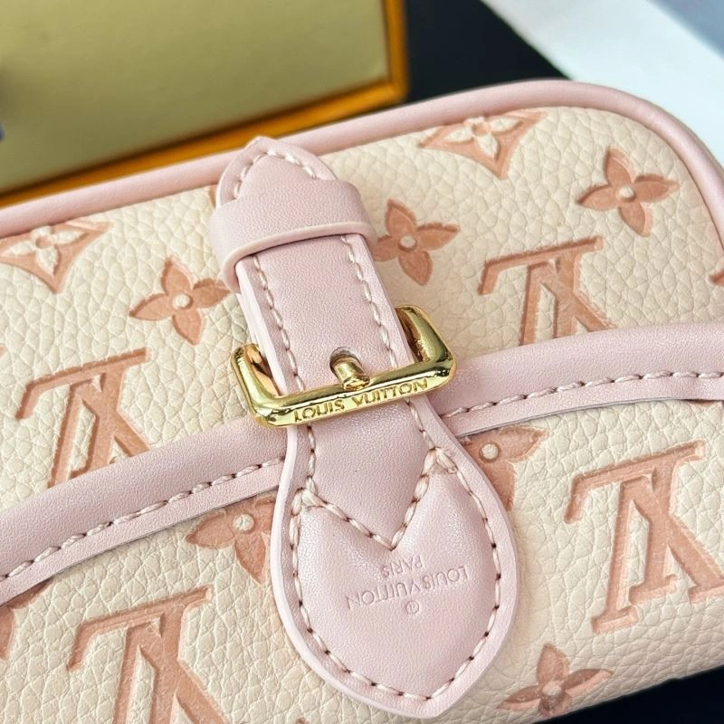 Louis Vuitton Ornaments Colorful 269349