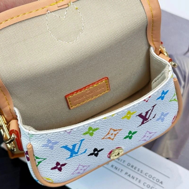 Stylish Louis Vuitton Ornaments 269341