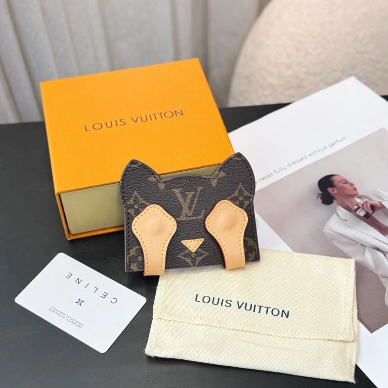 Durable Louis Vuitton Ornaments 269340