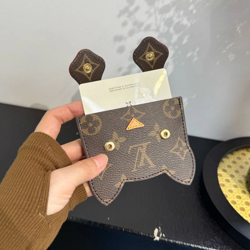 Durable Louis Vuitton Ornaments 269340