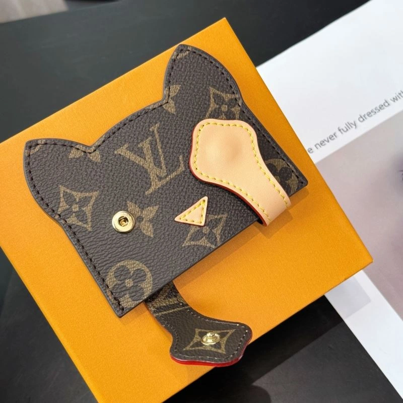 Durable Louis Vuitton Ornaments 269340