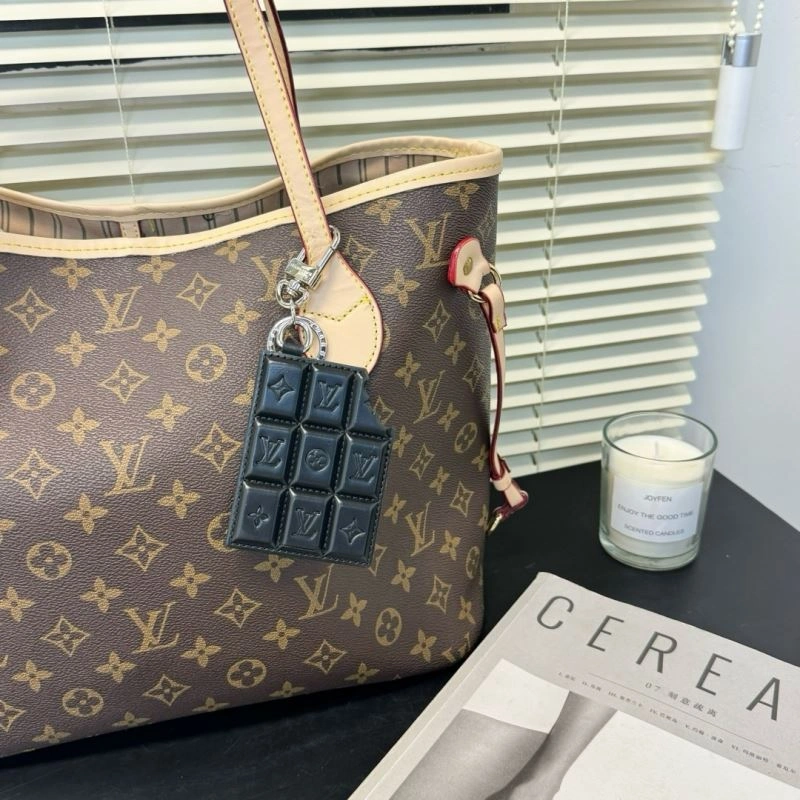 Louis Vuitton Ornaments Contemporary 269343