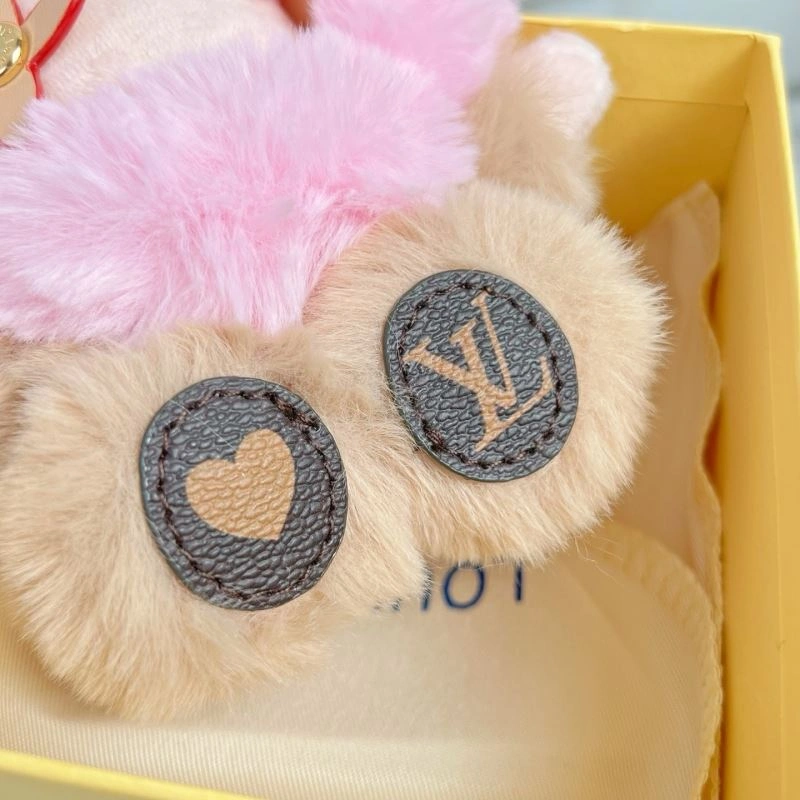 Minimalist Louis Vuitton Ornaments 269336