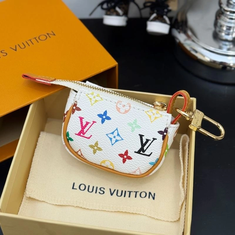 Louis Vuitton Ornaments Supportive 269330