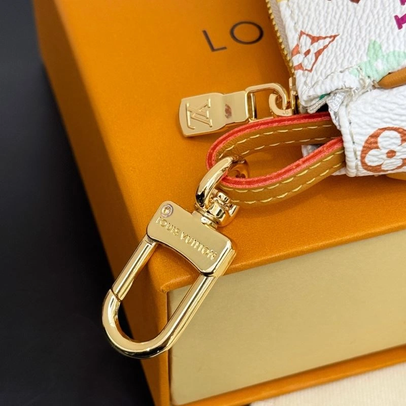 Louis Vuitton Ornaments Supportive 269330