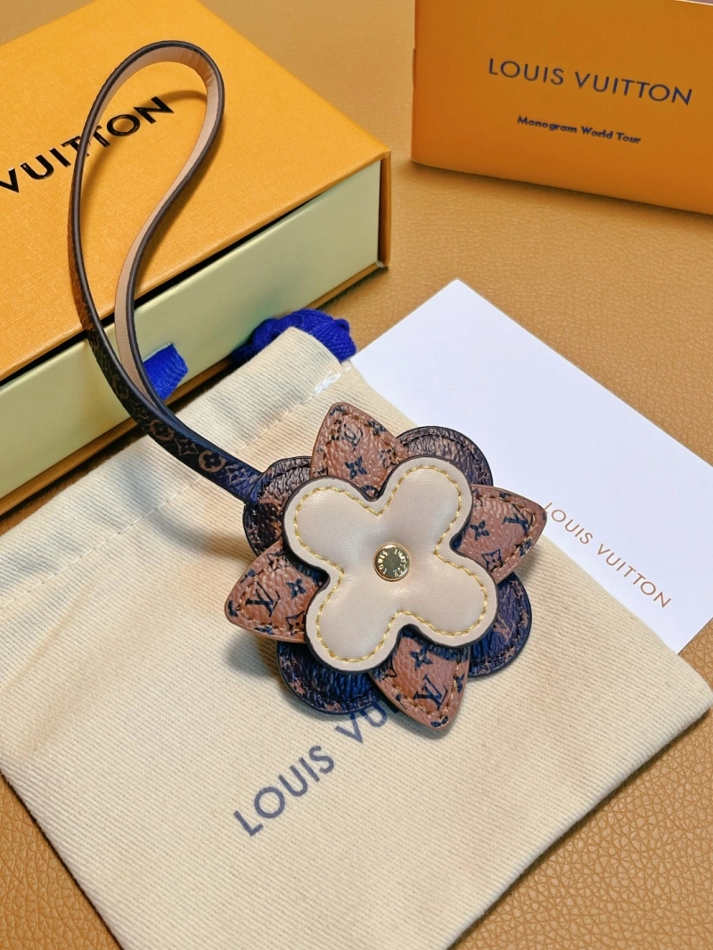 Lightweight Louis Vuitton Ornaments 269603