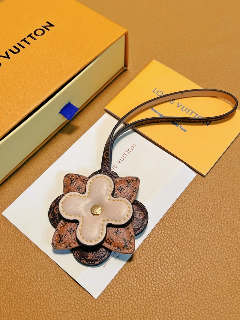 Lightweight Louis Vuitton Ornaments 269603