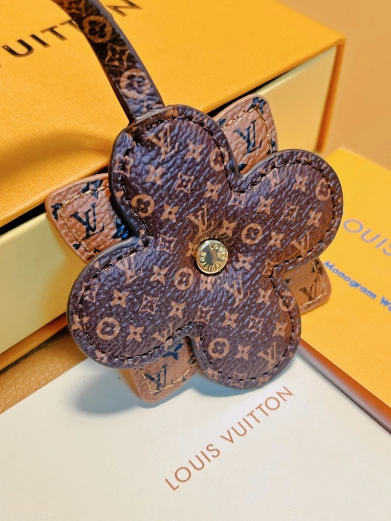 Lightweight Louis Vuitton Ornaments 269603