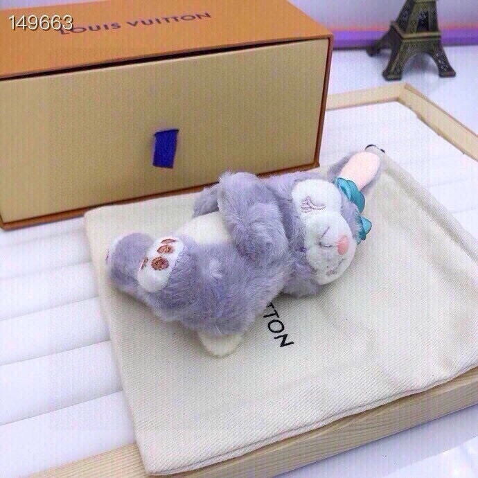 Comfortable Louis Vuitton Ornaments 269601