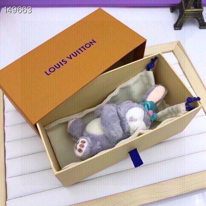 Comfortable Louis Vuitton Ornaments 269601