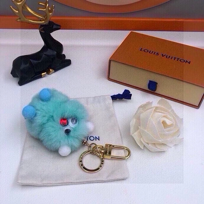 DailyWear Louis Vuitton Ornaments 269586