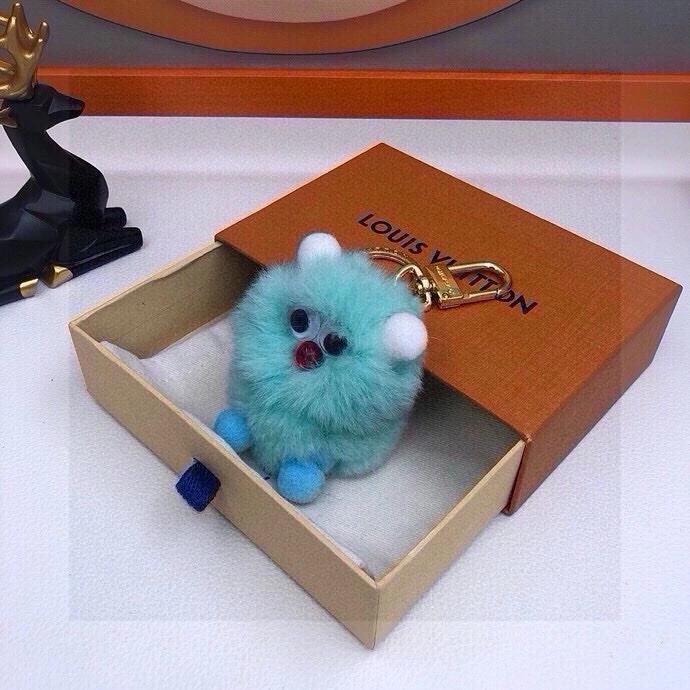 DailyWear Louis Vuitton Ornaments 269586