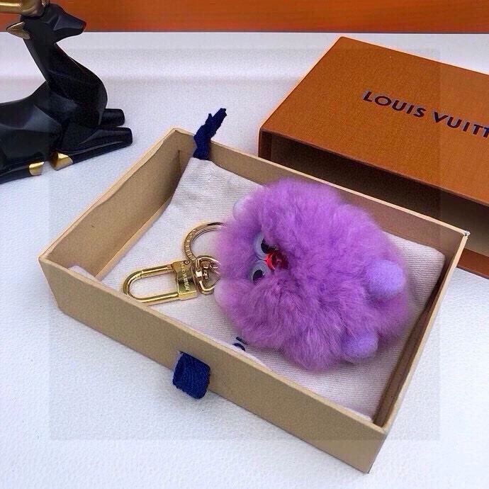 Louis Vuitton Ornaments Unisex 269600