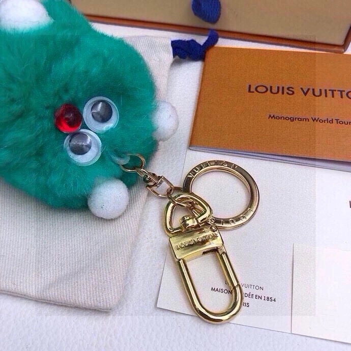 Timeless Louis Vuitton Ornaments 269596