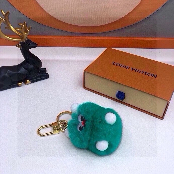 Timeless Louis Vuitton Ornaments 269596