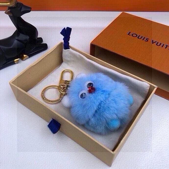Louis Vuitton Ornaments Lightweight 269588