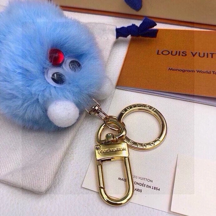 Louis Vuitton Ornaments Lightweight 269588