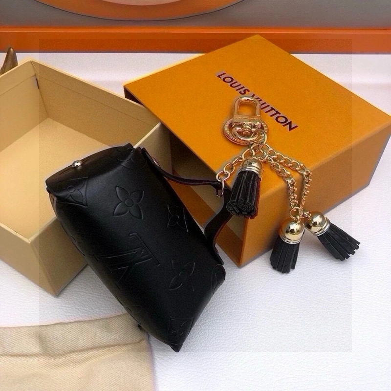 SmoothTexture Louis Vuitton Ornaments 269577