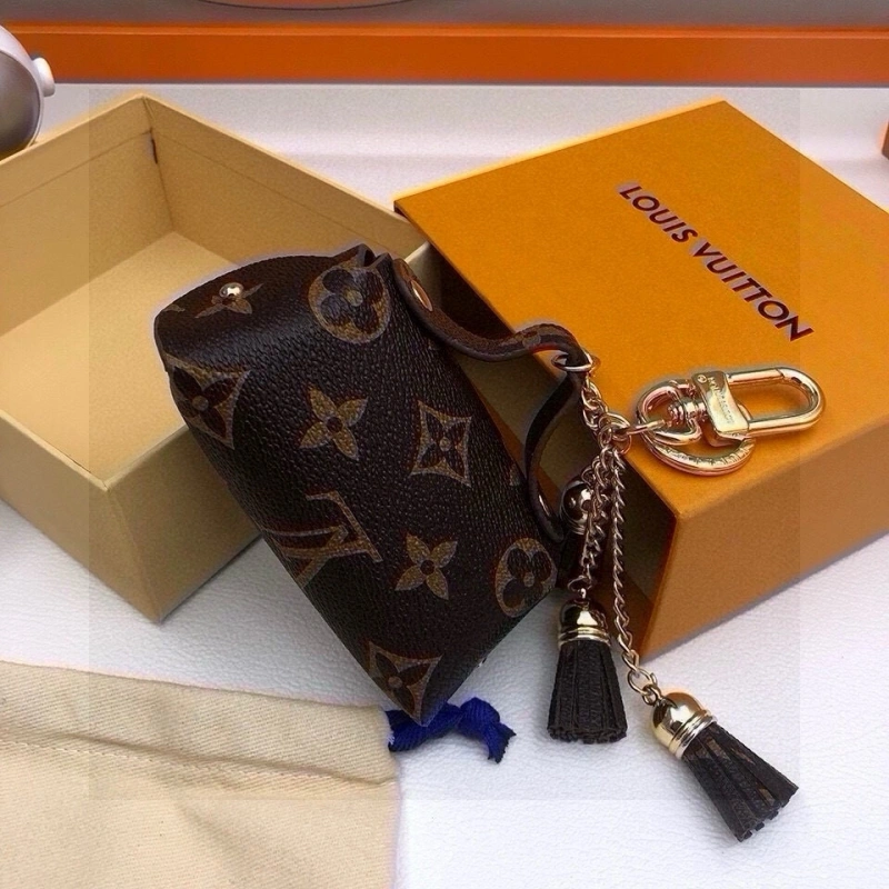 Refined Louis Vuitton Ornaments 269579