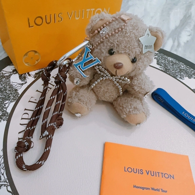 Youthful Louis Vuitton Ornaments 269575