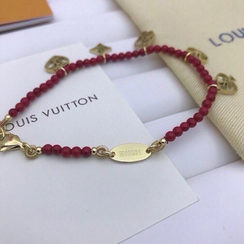 Louis Vuitton Ornaments SunProtective 269568