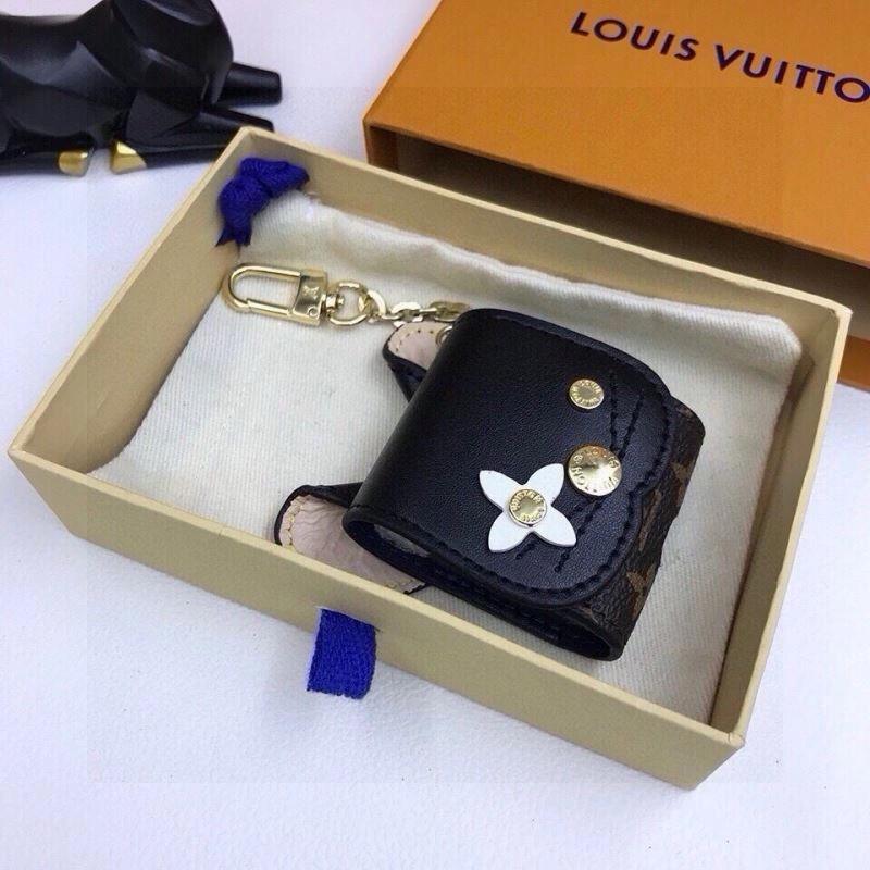 Louis Vuitton Ornaments Bold 269192