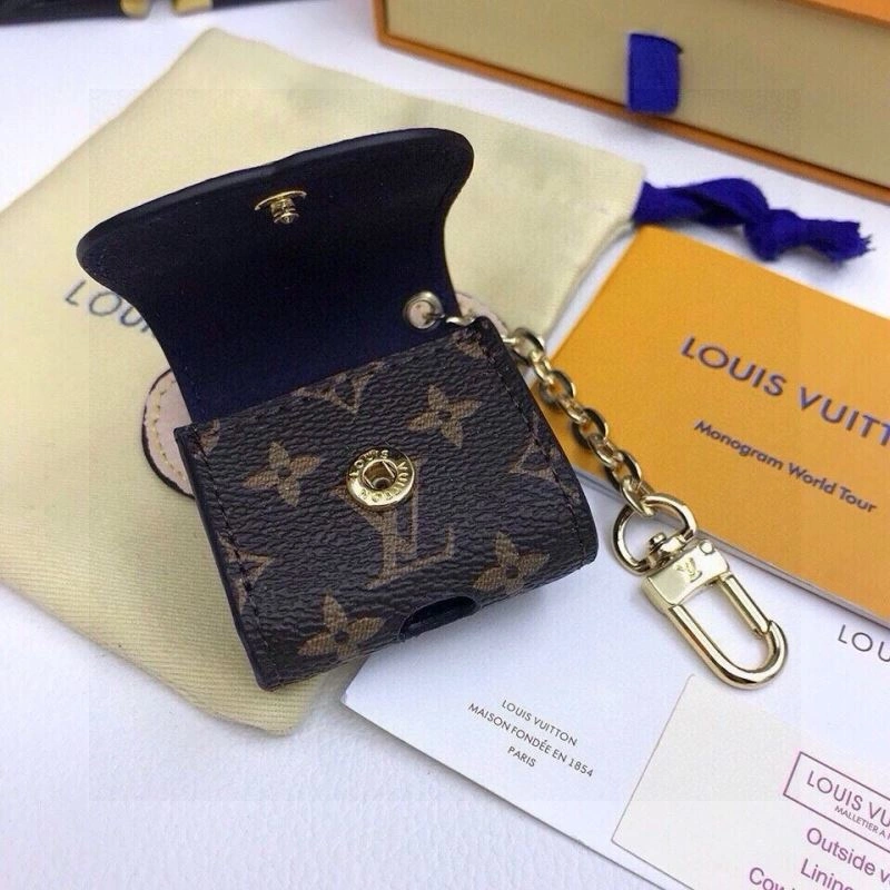 Louis Vuitton Ornaments Bold 269192