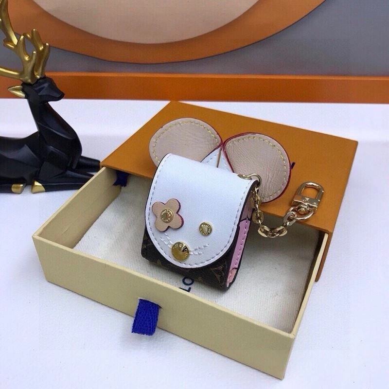 FreshLook Louis Vuitton Ornaments 269190