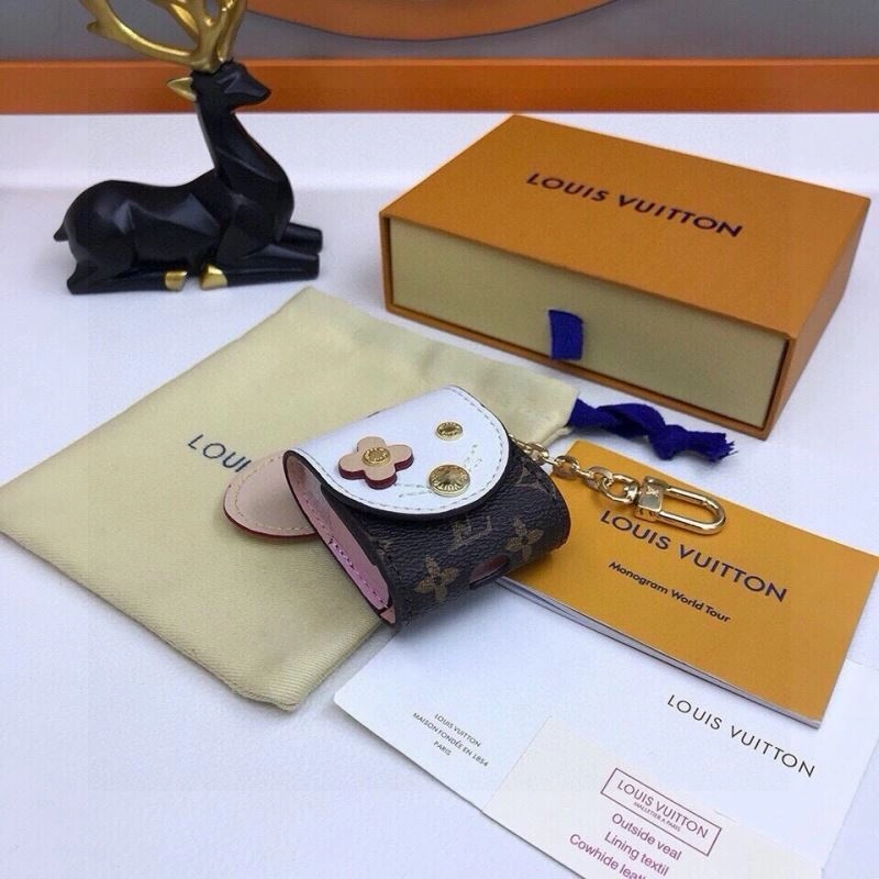 FreshLook Louis Vuitton Ornaments 269190