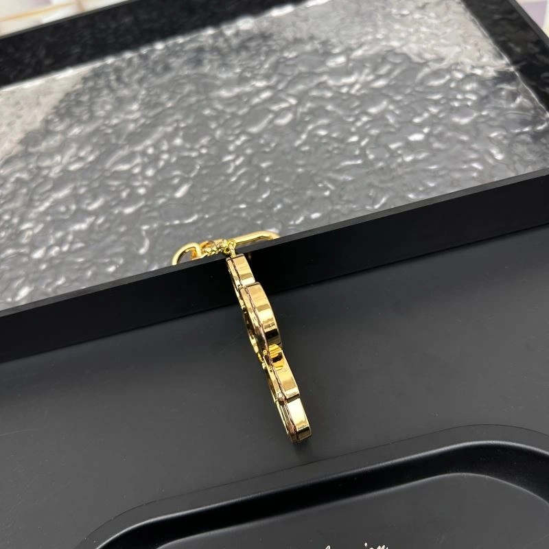 EasyMatch Louis Vuitton Ornaments 269182