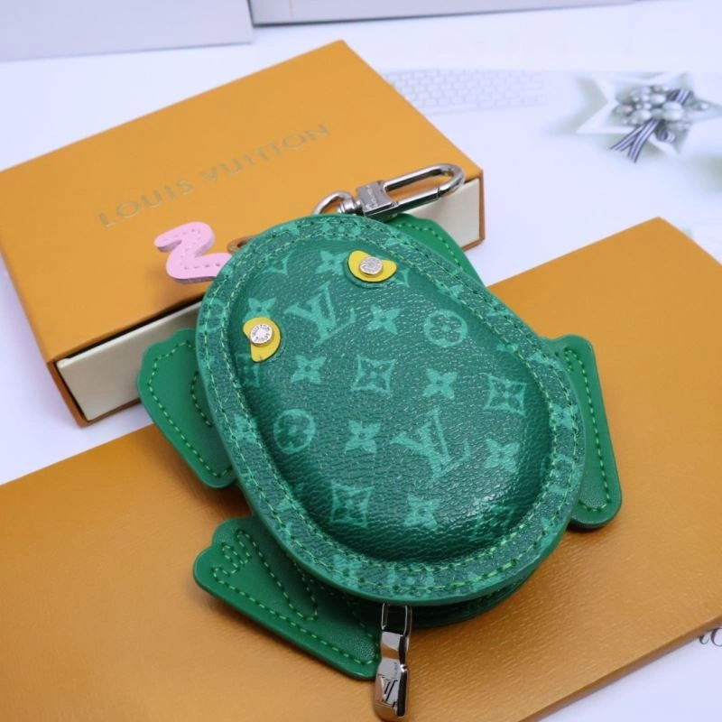 Fashionable Louis Vuitton Ornaments 269173