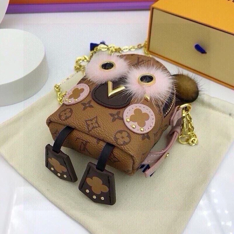 Louis Vuitton Ornaments Timeless 269164