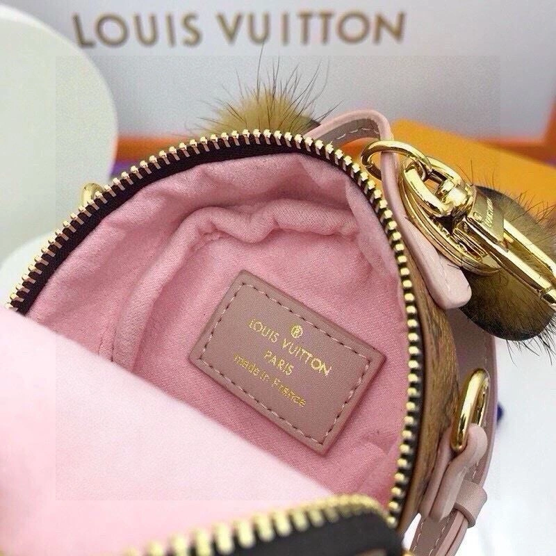 Louis Vuitton Ornaments Timeless 269164